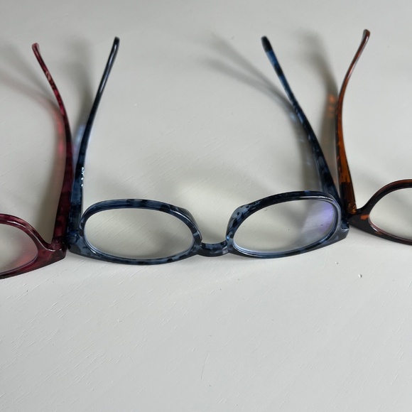 Readers 4 pair x1.25 - Picture 6 of 7